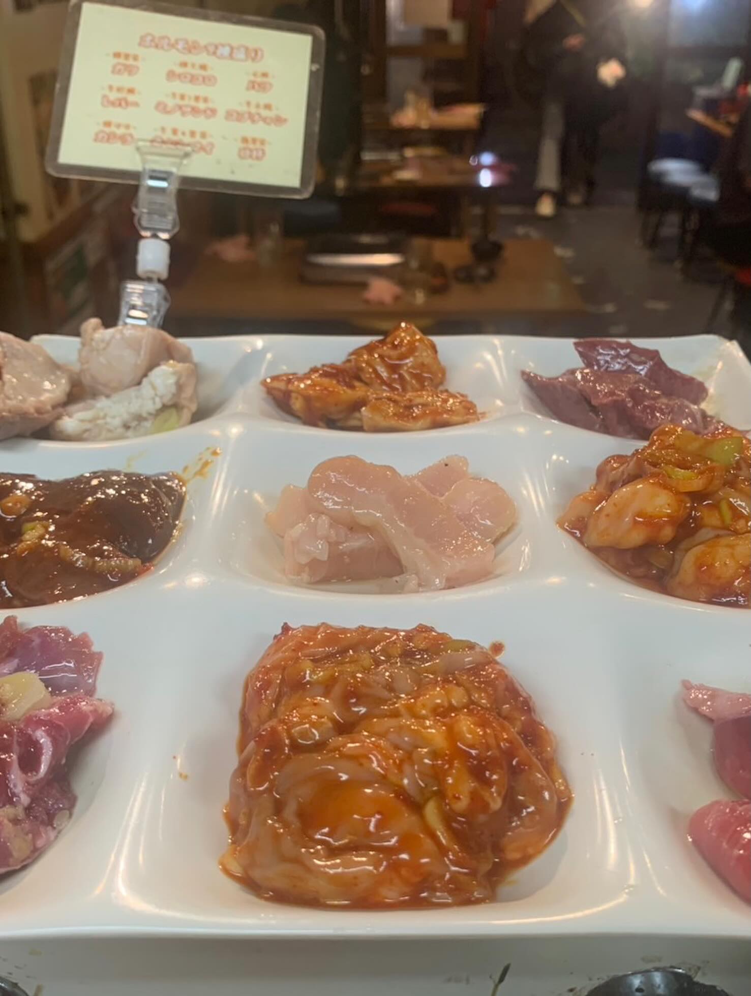 焼肉酒場よんちゃん2号店です！‪