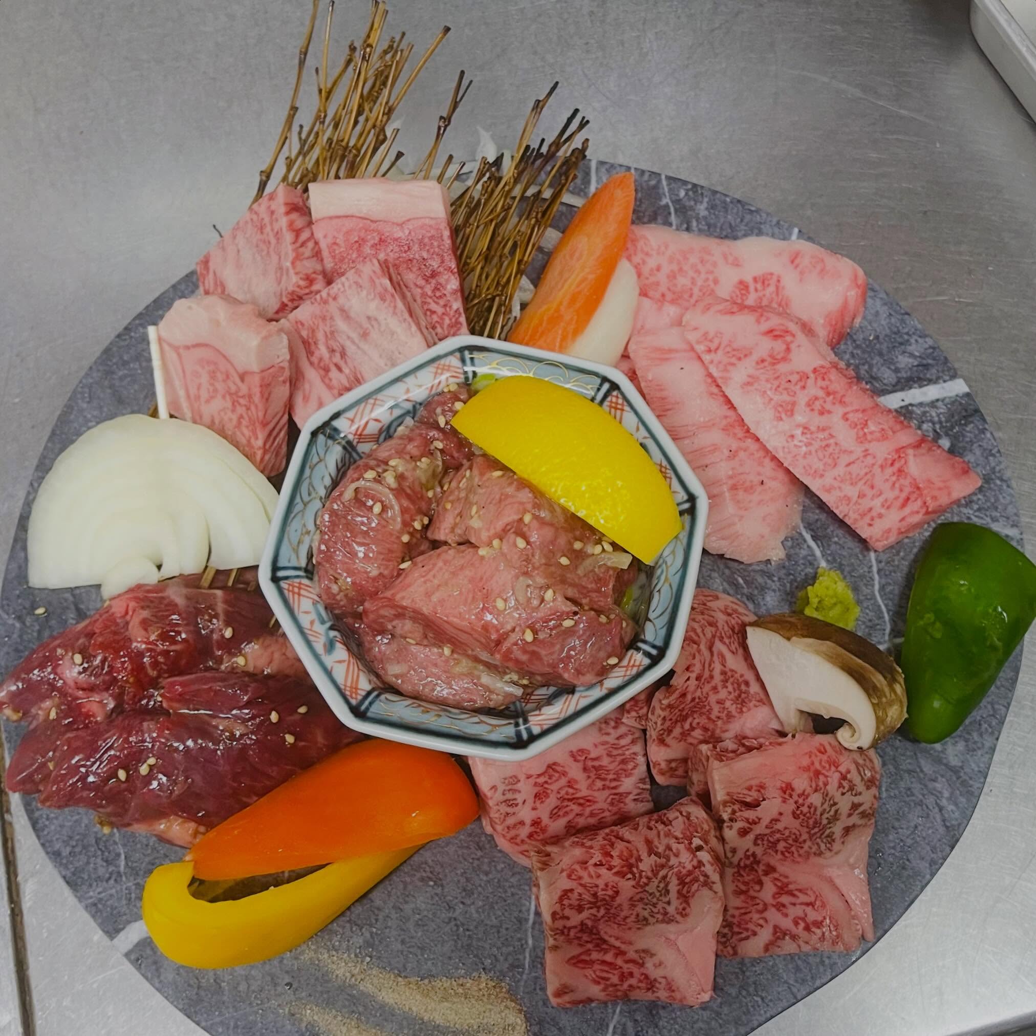 焼肉酒場よんちゃん2号店です！