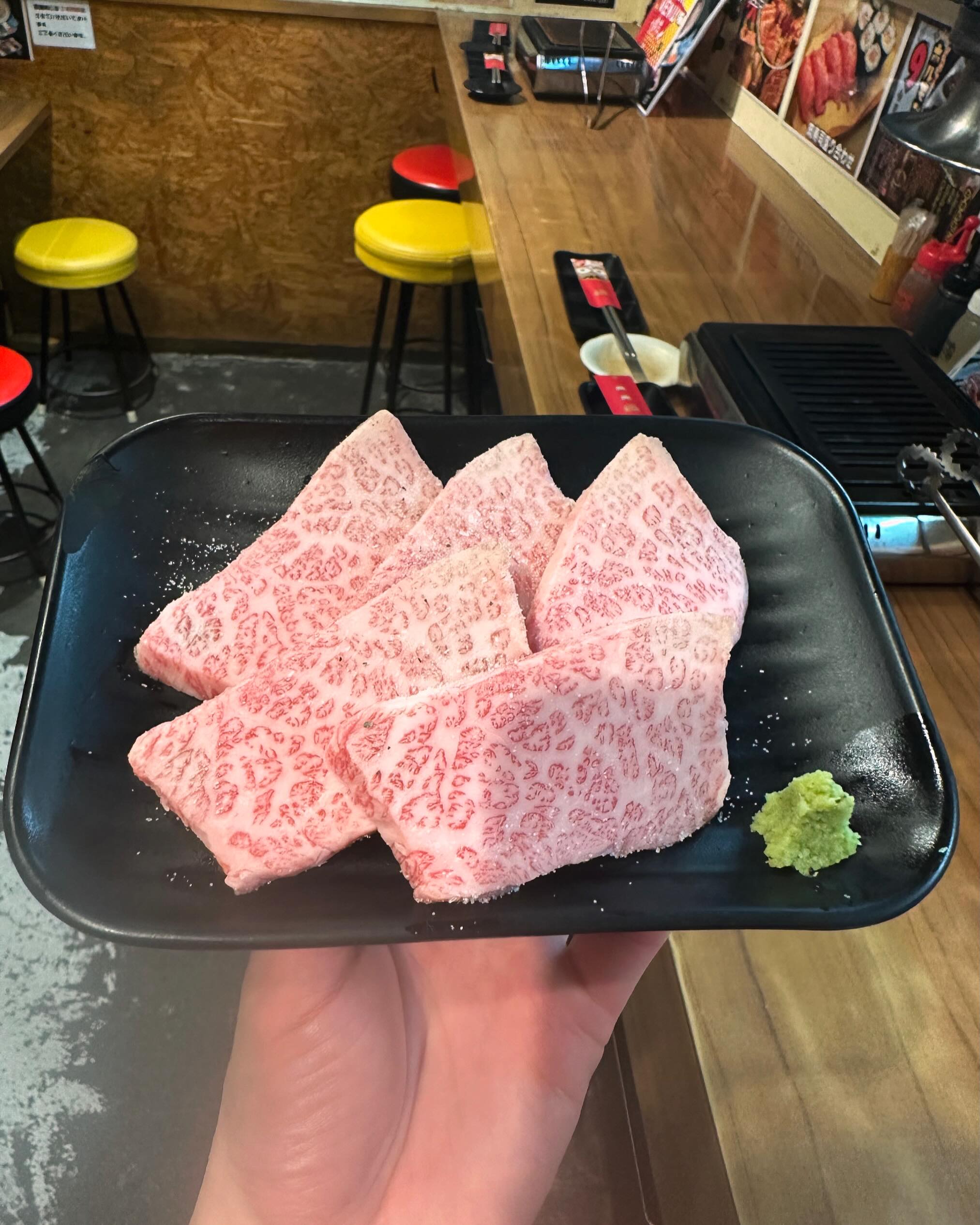焼肉酒場よんちゃん2号店です！！